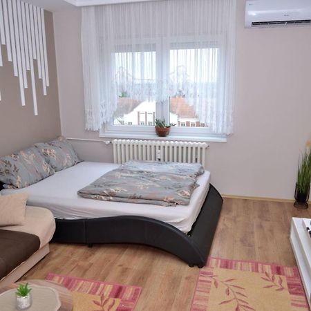Apartman Ana Bečej Zewnętrze zdjęcie